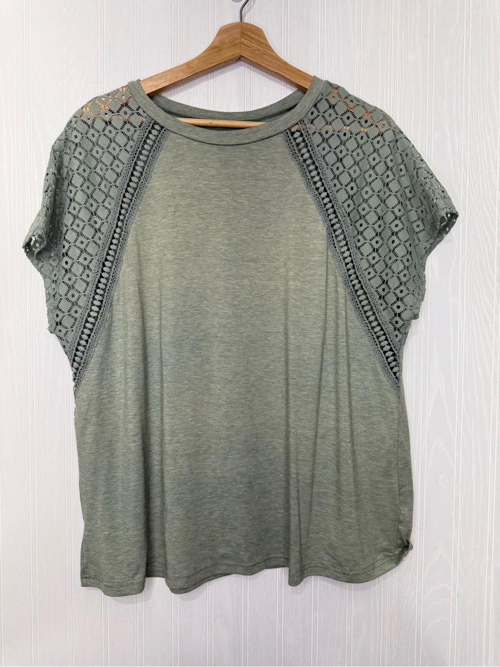Shein Green top lace detail short sleeves size XXL